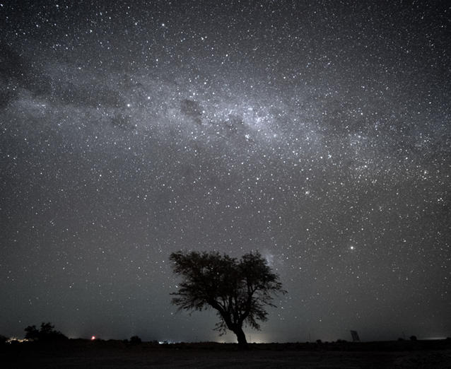 Desierto de Atacama, ubicado en el norte de Chile, ha sido reconocido por la BBC y astrónomos de todo el mundo como uno de los cinco mejores destinos del planeta para el turismo nocturno.